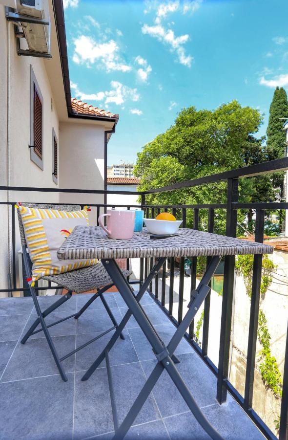 Tamaris Apartmani Herceg Novi Exteriör bild