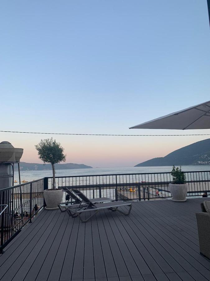 Tamaris Apartmani Herceg Novi Exteriör bild